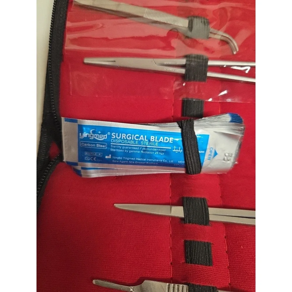 Surgical Dissection Kit In‎ Carrying Case Complete And Compact